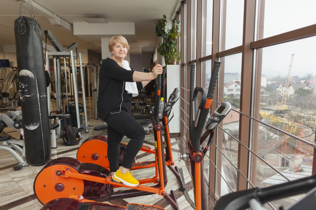 side-view-woman-treadmill #fitness, #gym ,#workout ,#fitnessmotivation, #fit ,#motivation, #bodybuilding, #training, #health, #fitfam ,#love, #healthylifestyle ,#lifestyle, #gymlife, #instagood, #gymmotivation, #sport, #healthy, #muscle, #personaltrainer, #fitnessmodel, #crossfit, #exercise, #weightloss, #fitnessjourney, #fashion ,#instagram ,#model, #wellness, #follow